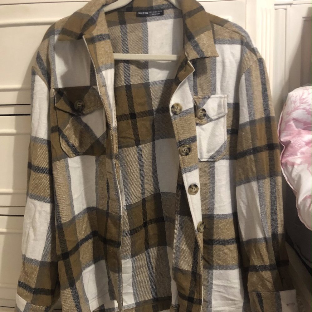 NBW SHEIN Large Button Front Patch Pocket Plaid Overcoat